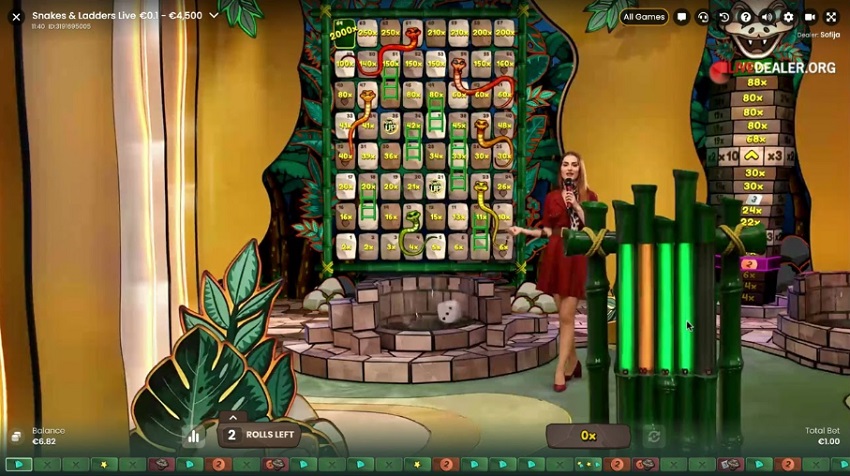 Tro choi thuong game Snakes & Ladders Live Vn88